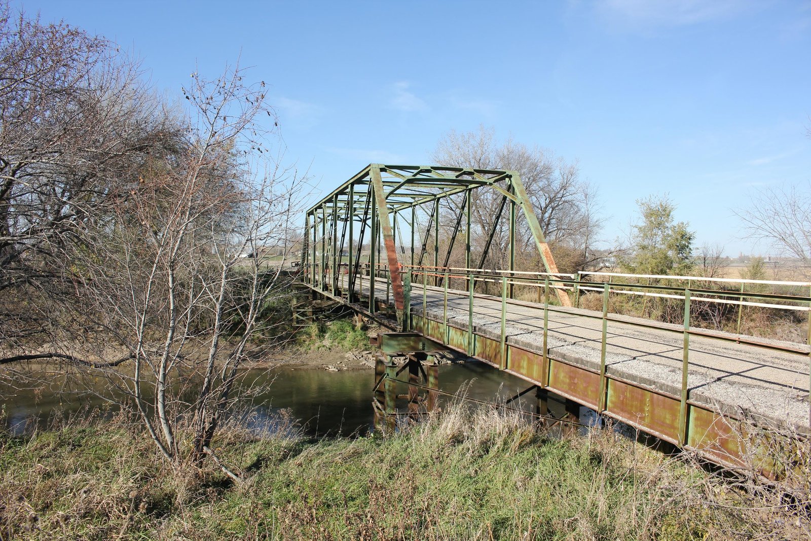 Truss bridge north of bridge